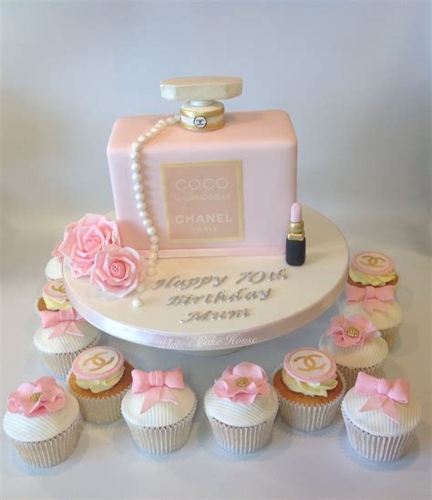 chanel perfume birthday cake|luxury Chanel cake ideas.